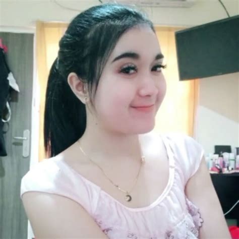 bokep indo live bugil|Bokep Selebgram Montok Toket Gede Live Bugil